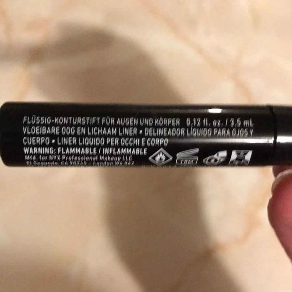 NYX Epic Wear Waterproof Eyeliner - Yellow